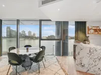 Недвижимость Waterfront Drive: 22