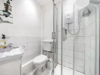 Недвижимость Newton Street: 13