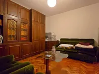 Недвижимость Трехкомнатная квартира, Центр: 6