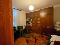 Недвижимость Трехкомнатная квартира, Центр: 7