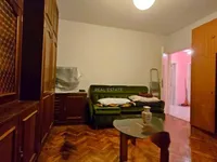 Недвижимость Трехкомнатная квартира, Центр: 9