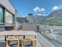 Недвижимость Triplex penthouse with private indoor pool: 4