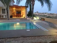 Недвижимость 5 Bedroom Villa For Sale In Limassol in Agia Fylaxis: 2