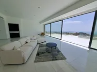 Недвижимость 7 Bedroom Villa For Sale in Agios Tychonas: 4