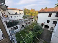 Недвижимость Четырёхкомнатная площадь Томмазео: 9