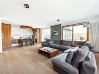 Недвижимость Квартира, 4 комнаты Ново Брдо: 2