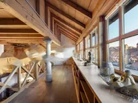 Недвижимость 4-комнатная квартира в центре: 16