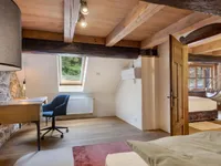 Недвижимость 4-комнатная квартира в центре: 26