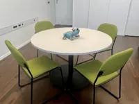 Недвижимость Офисное помещение Мосте: 1