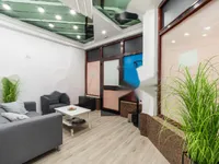 Недвижимость Коммерческое помещение: 4