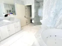 Недвижимость Apartment 6 rooms: 11