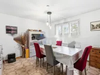 Недвижимость Single house 6 rooms: 3