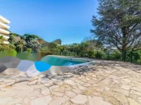 Недвижимость Studio Croix des Gardes: 2