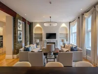 Недвижимость Hortensia Road: 2