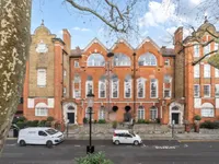 Недвижимость Hortensia Road: 24