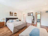 Недвижимость Cathcart Road: 4