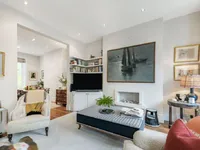 Недвижимость Cathcart Road: 13