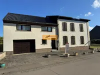Недвижимость House 4 bedrooms for sale in Leudelange: 1