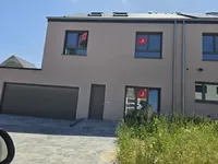 Недвижимость Semi-detached house 5 bedrooms for sale in Garnich: 1