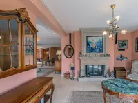 Недвижимость Villa 6 bedrooms for sale in Useldange: 2