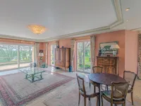 Недвижимость Villa 6 bedrooms for sale in Useldange: 3