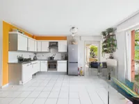 Недвижимость Apartment 2 bedrooms for sale in Hautcharage: 5