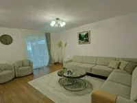 Недвижимость House 5 bedrooms for sale in Weidingen: 5