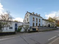 Недвижимость House 4 bedrooms for sale in Itzig: 1