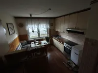 Недвижимость Дом в Жировнице: 10