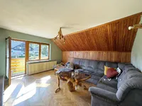 Недвижимость Дом, Блед.: 4