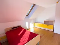 Недвижимость Дом, Блед.: 9