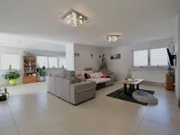 Недвижимость Semi-detached house for sale in Derenbach: 4