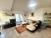 Недвижимость Apartment 2 bedrooms for sale in Colmar-Berg: 3