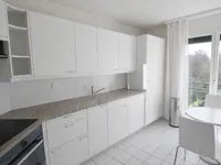 Недвижимость Apartment 4 rooms: 3