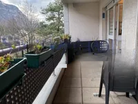 Недвижимость Apartment 4 rooms: 2