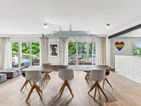 Недвижимость Apartment 6 rooms: 2