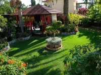 Недвижимость 6 Bedroom Villa for Sale in Limassol, Agios Tychonas: 2