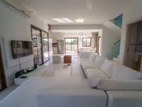 Недвижимость Outstanding 4 Bedroom Villa with a Huge Landscaped Garden in Famagusta, Protaras area: 1