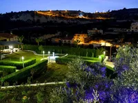 Недвижимость 5 Bedroom Villa in Agios Tychonas, Limassol: 9