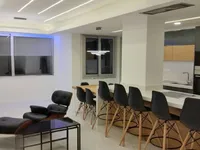 Недвижимость 4 Bedroom Apartment Across the Sea for Sale in Limassol, Agios Tychonas: 1