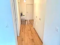 Недвижимость Apartment 4 rooms: 7