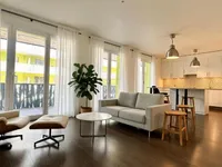 Недвижимость Apartment 4 rooms: 3