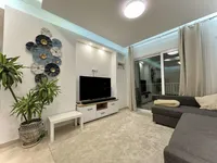 Недвижимость 1 Bedroom for Sale in Agios Tychonas: 1