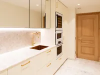 Недвижимость Apartment Monaco, La Rousse Saint Roman: 10