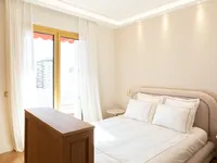Недвижимость Apartment Monaco, La Rousse Saint Roman: 12
