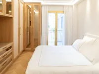 Недвижимость Apartment Monaco, La Rousse Saint Roman: 24