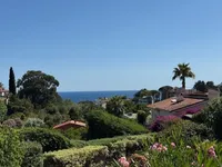 Недвижимость Villa Croix des Gardes: 1