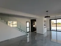 Недвижимость 4 Bedrooms Villa For sale in Chlorakas, Paphos: 8