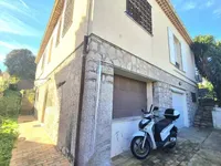 Недвижимость Maison Petit Juas: 1