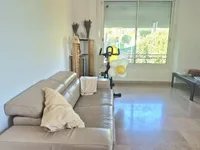 Недвижимость Maison Petit Juas: 3